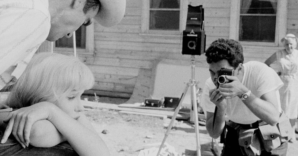 Elliott Erwitt FB Photographe Elliott Erwitt avec Marilyn Monroe et Montgomery Clift.
